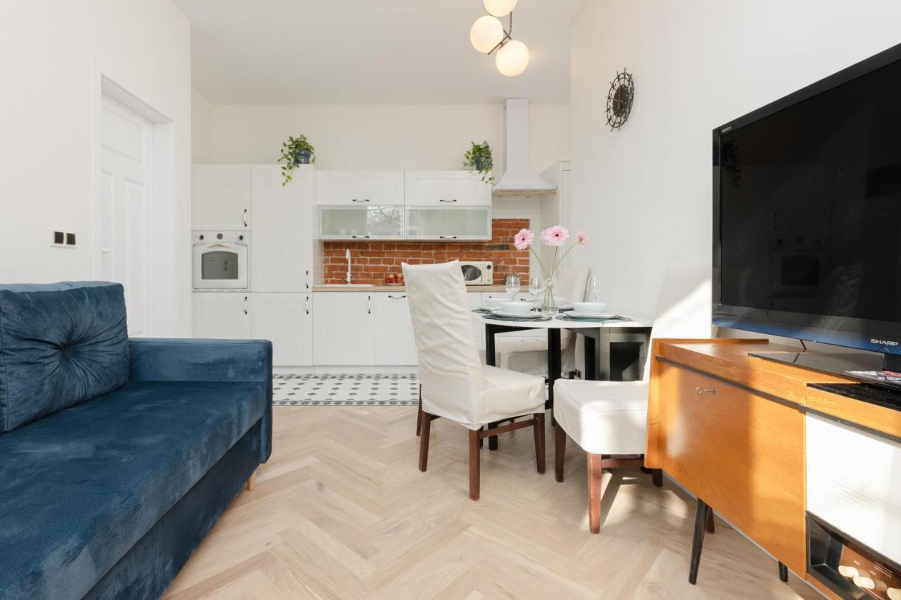 Warsaw Pruszkow Park View Comfortable Apartments By Noclegi Renters Exterior photo